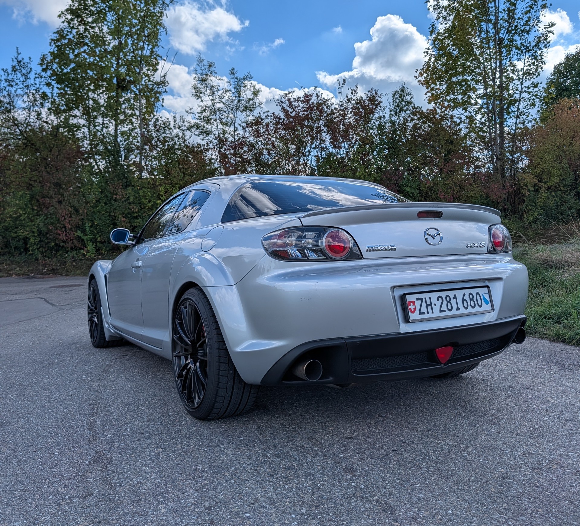 MAZDA 2.6 Revolution 231-image-3