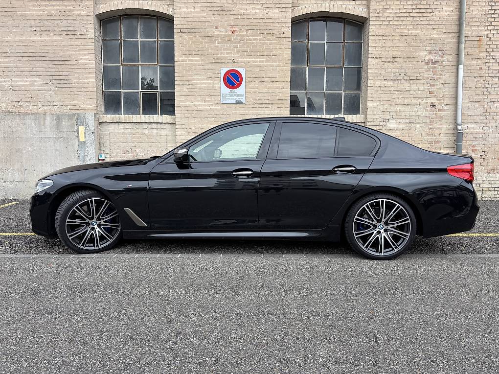 BMW M550-image-0