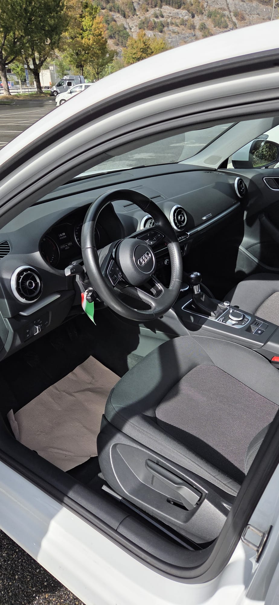AUDI 2.0 T FSI-image-4