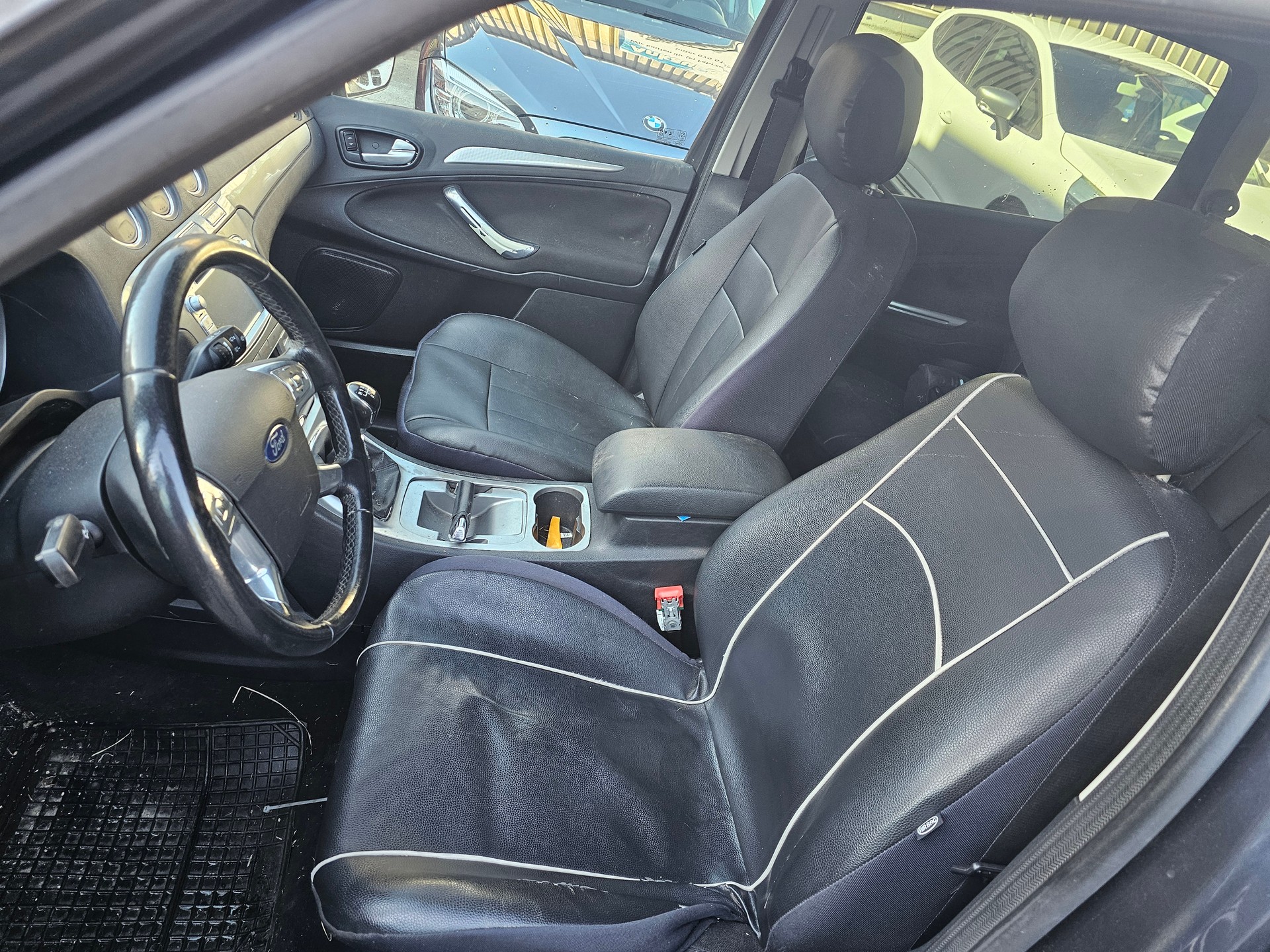 FORD S-Max 2.0 TDCi Titanium-image-6