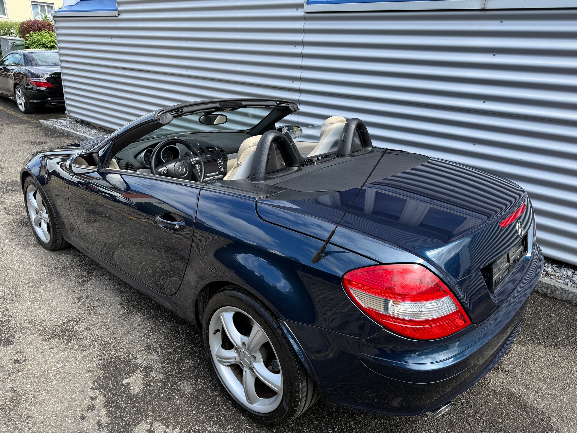 MERCEDES-BENZ SLK 350-image-13