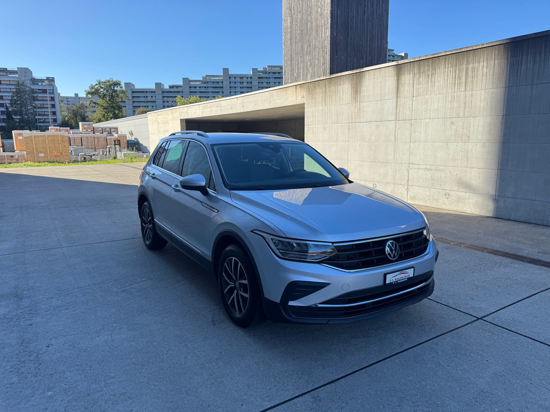 VW Tiguan 1.5TSI Evo Life DSG-image-2