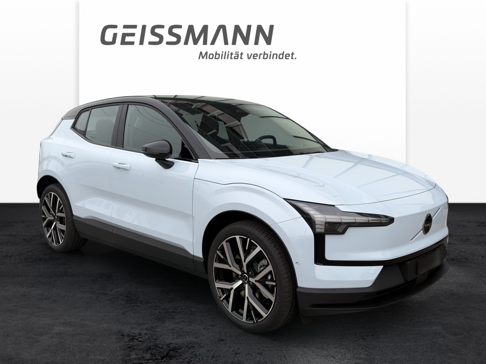 VOLVO EX30 P8 Ultra AWD-showroom-element-1