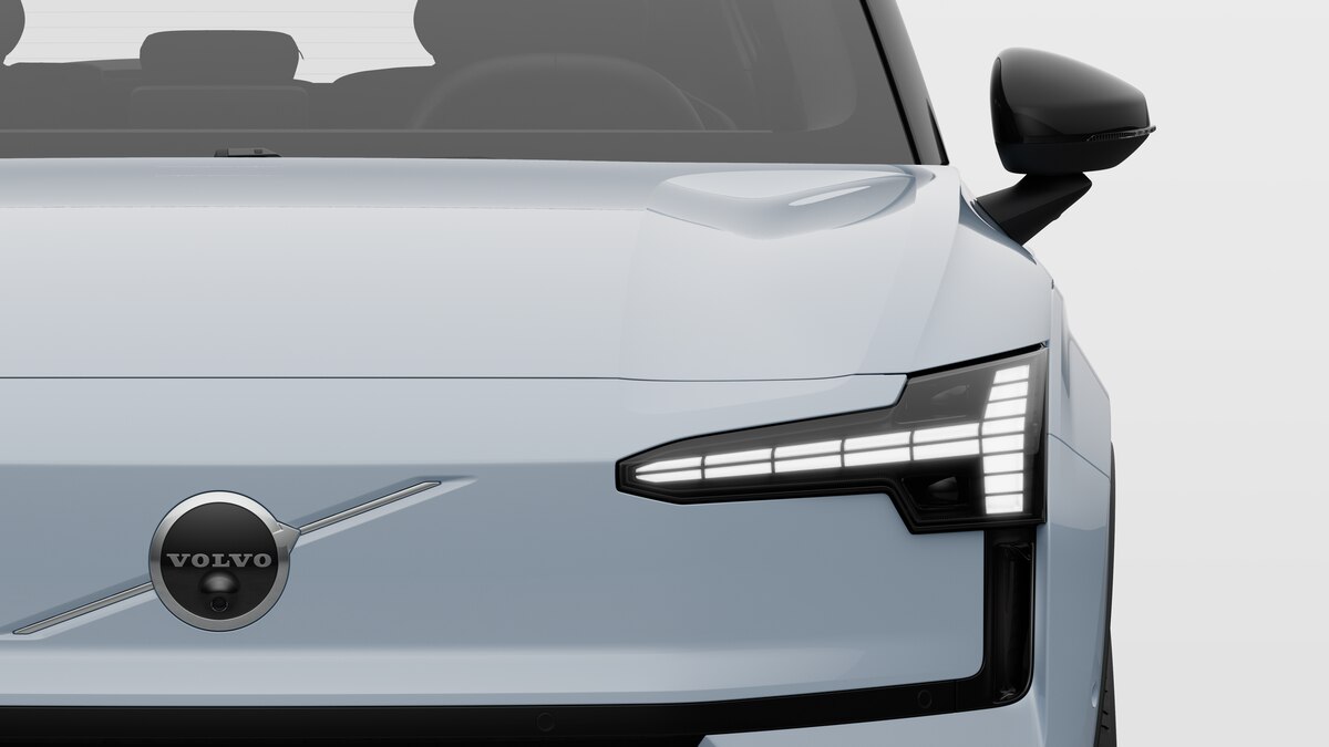 VOLVO EX30 P8 Ultra AWD-image-6