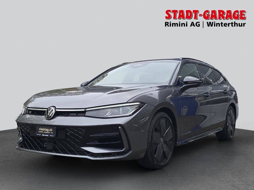 VW Passat Variant 2.0 TSI R-Line DSG 4motion-image-6