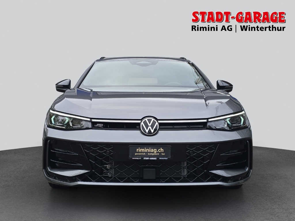 VW Passat Variant 2.0 TSI R-Line DSG 4motion-image-7
