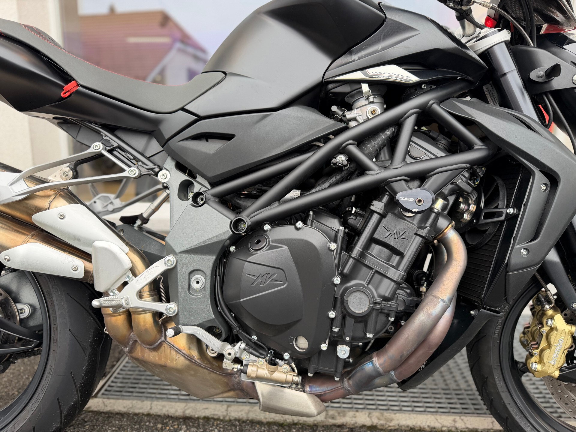 MV AGUSTA B4 Brutale 920-image-6
