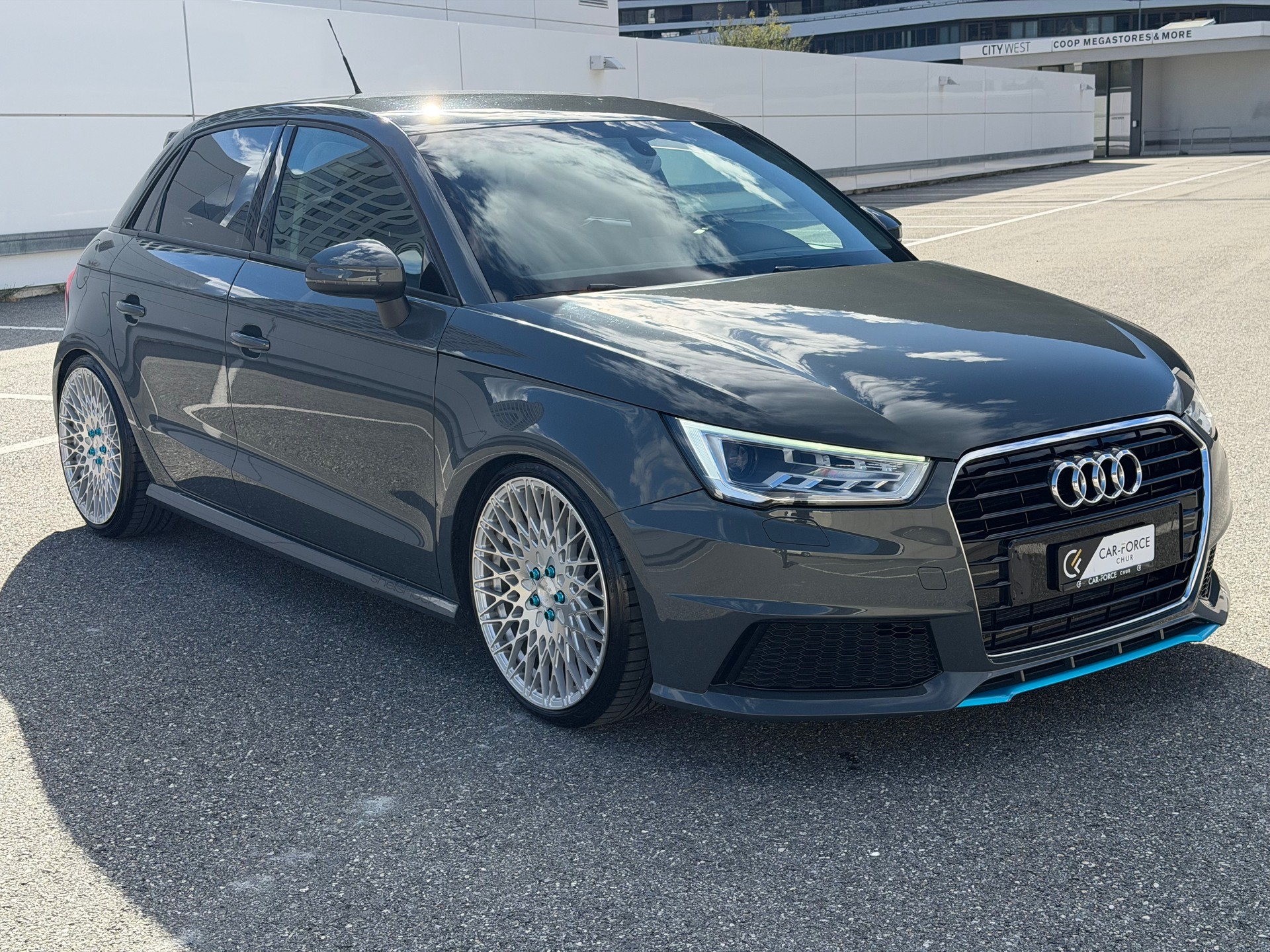 AUDI A1 Sportback Sport 1.4 TFSI Ambition S-tronic 192PS NARDO-GREY-image-7