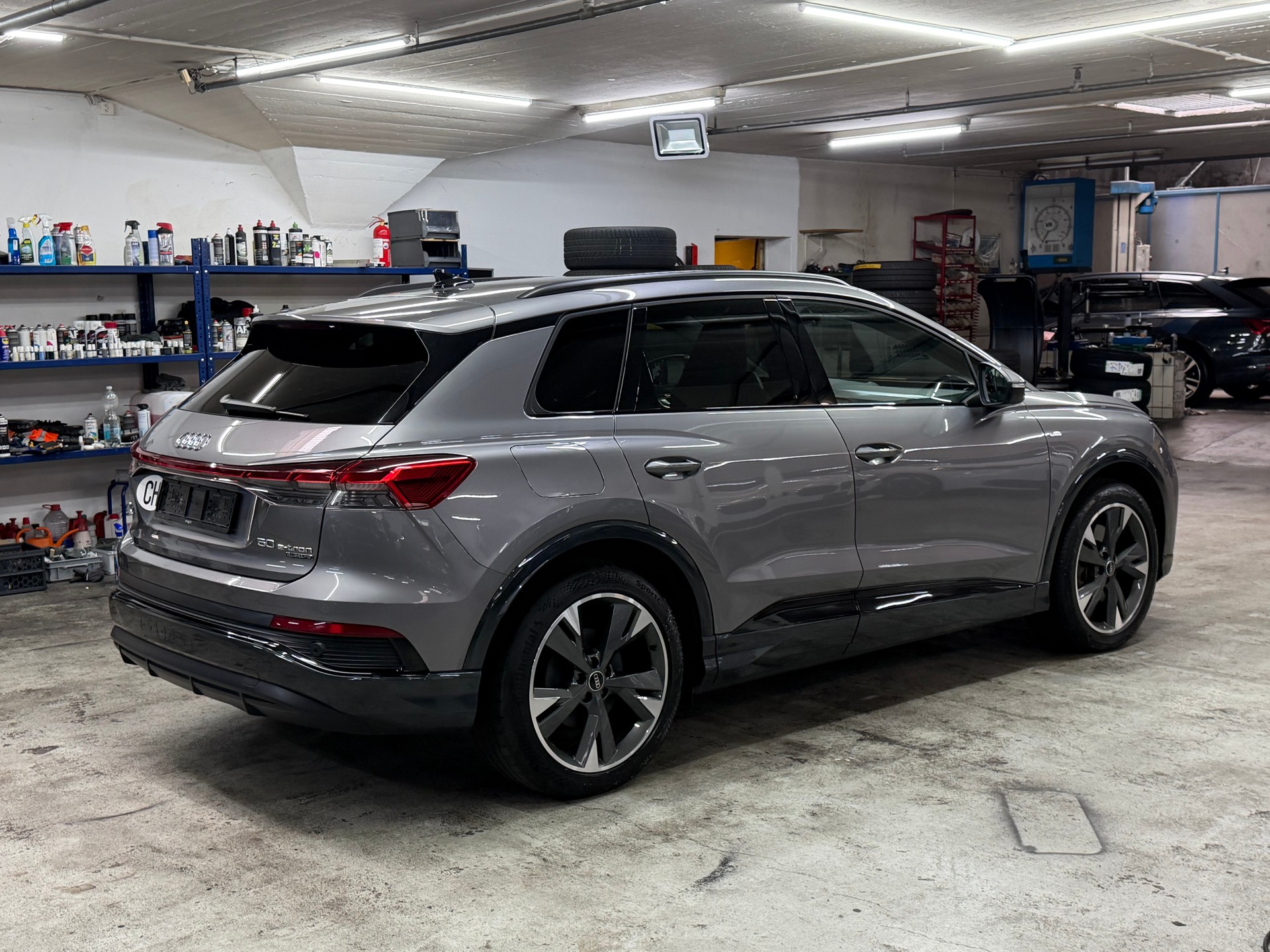 AUDI Q4 e-tron 50 quattro-image-7