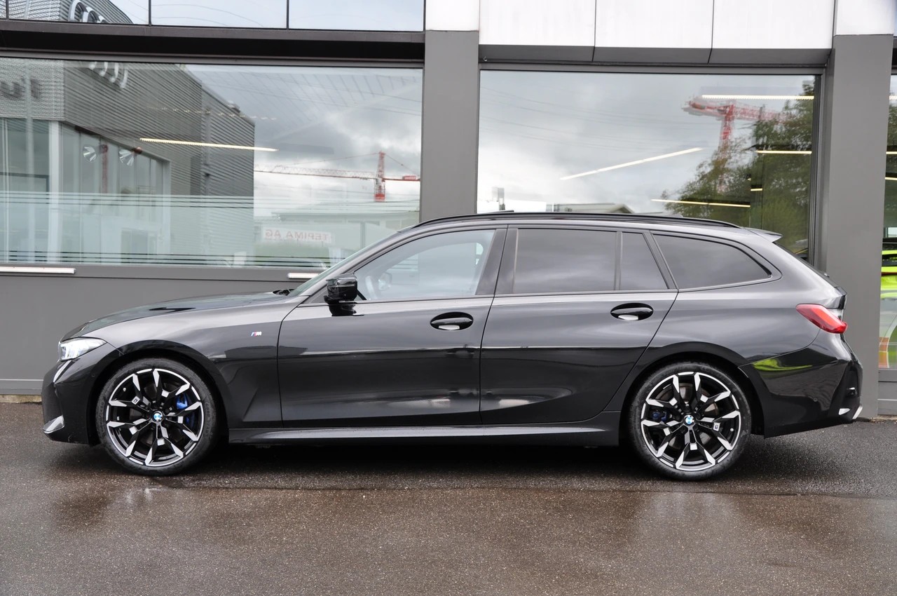 BMW M340i xDrive 48V Touring Steptronic M Sport Pro-image-5