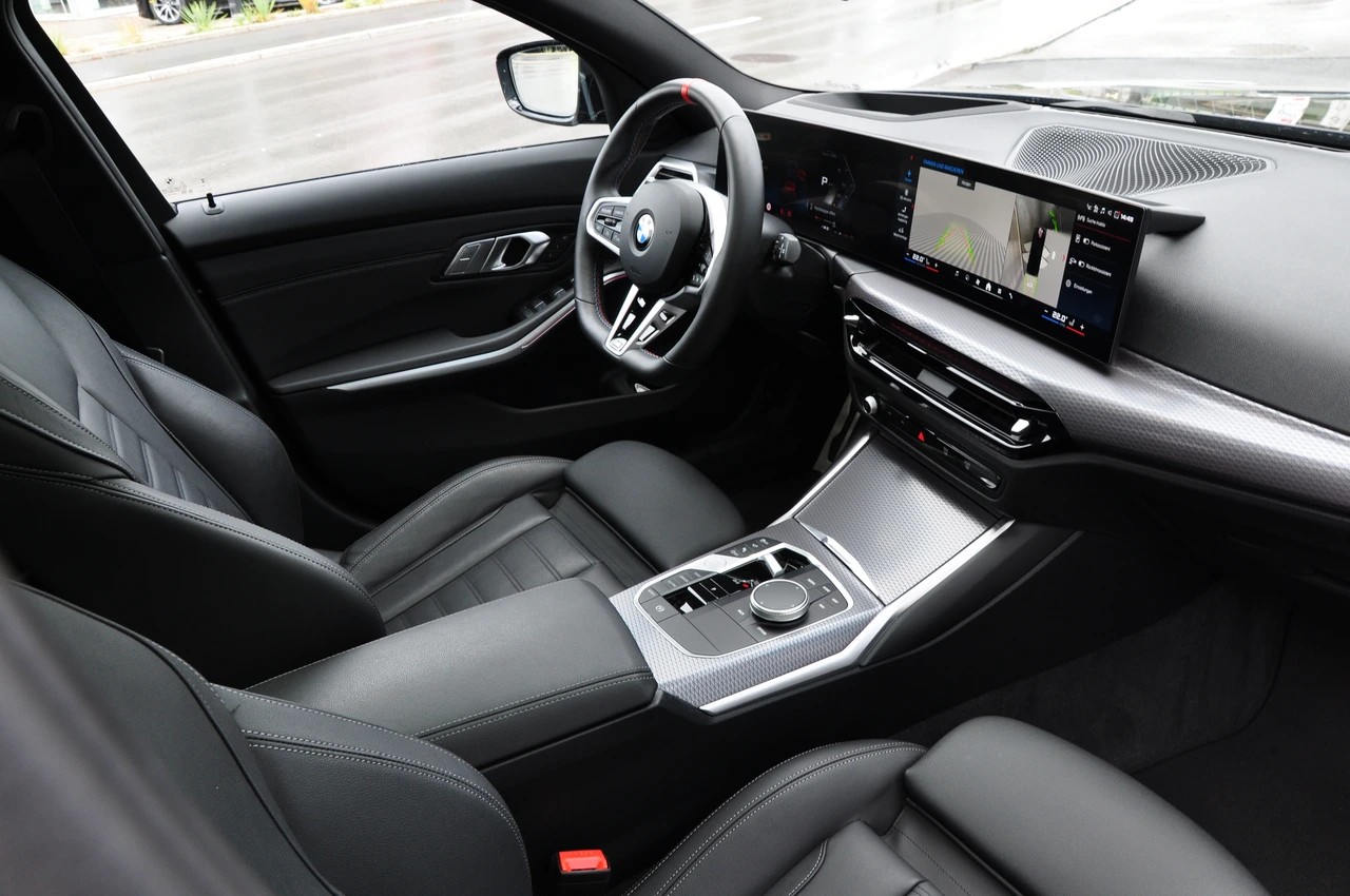 BMW M340i xDrive 48V Touring Steptronic M Sport Pro-image-17