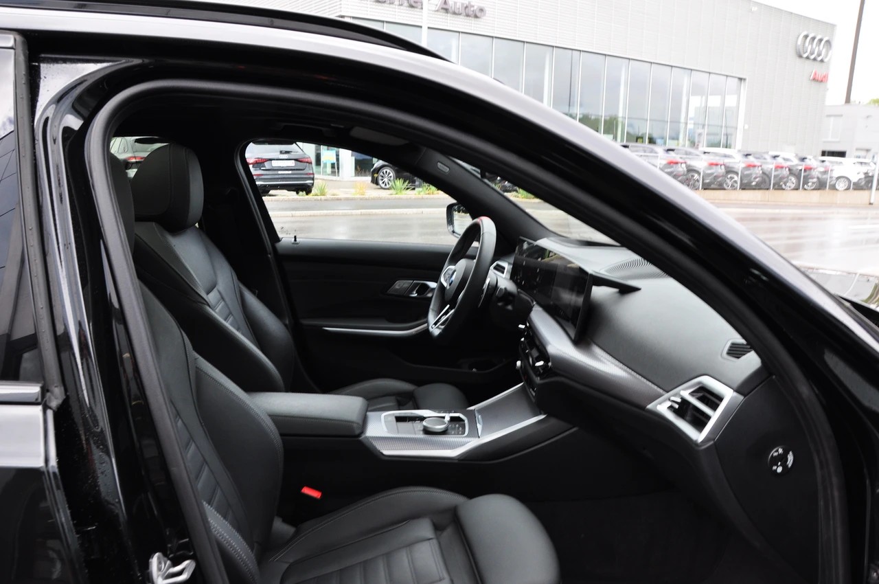 BMW M340i xDrive 48V Touring Steptronic M Sport Pro-image-20