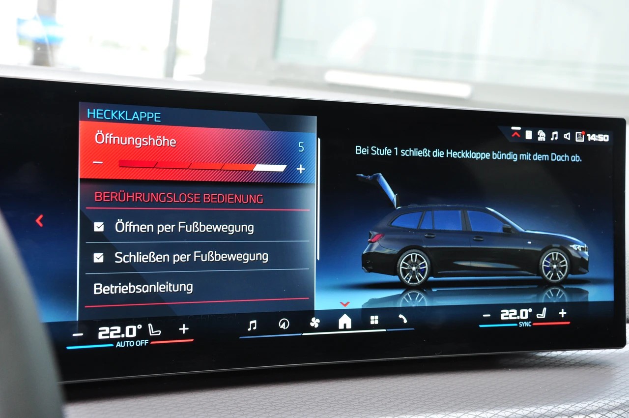 BMW M340i xDrive 48V Touring Steptronic M Sport Pro-image-24