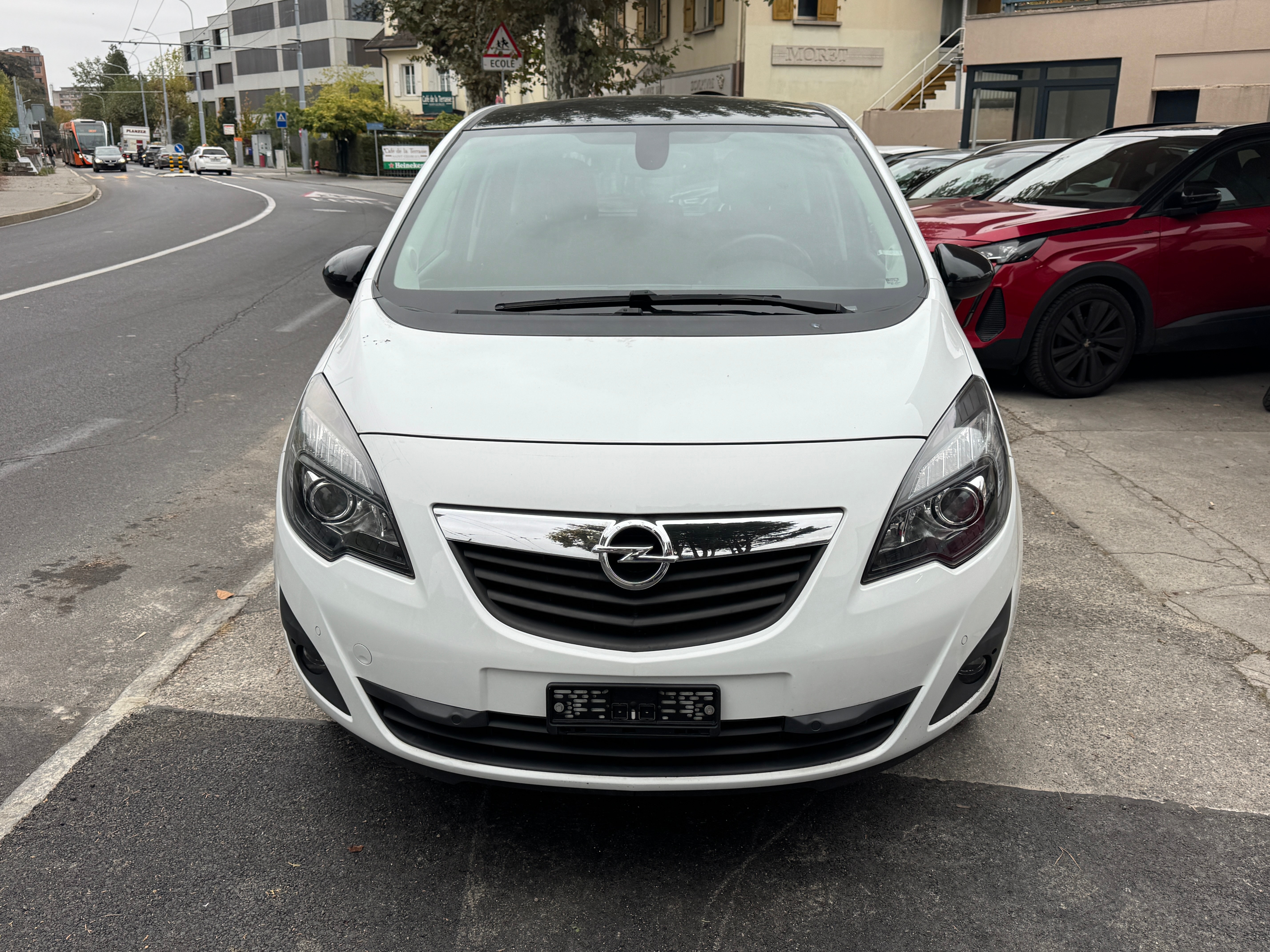 Car photo