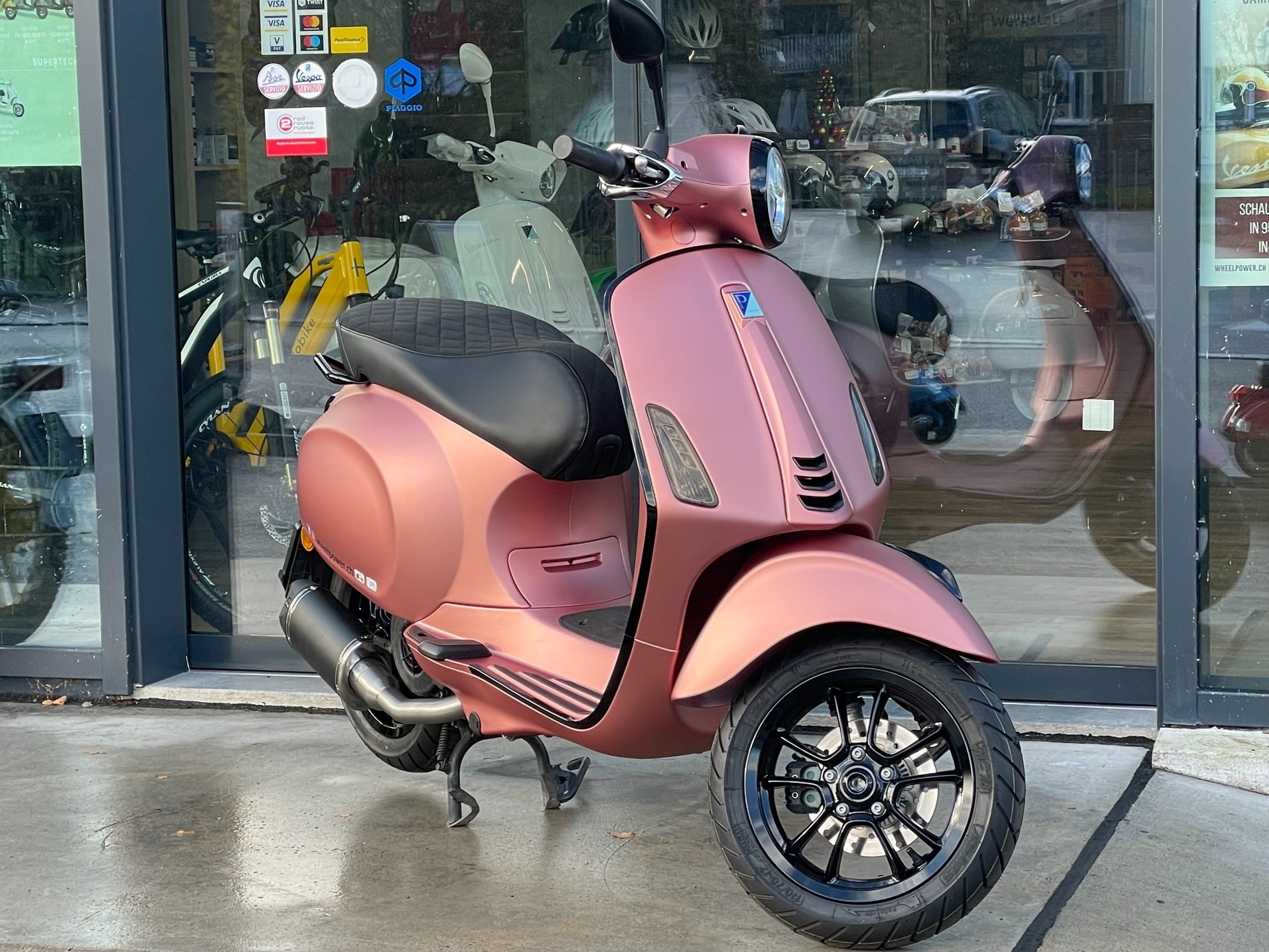 PIAGGIO Vespa 125 Primavera Sport ABS / Alt-Rosa