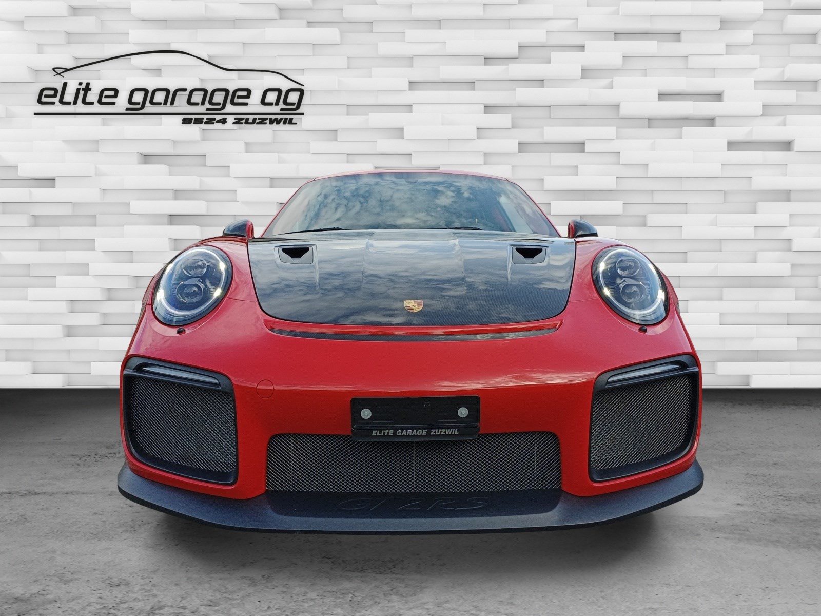 PORSCHE 911 GT2 RS PDK-image-1