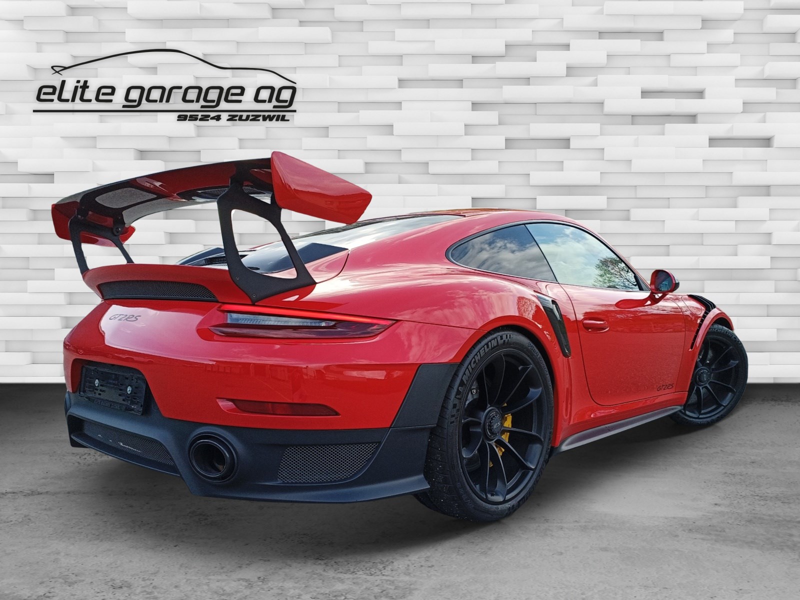 PORSCHE 911 GT2 RS PDK-image-5