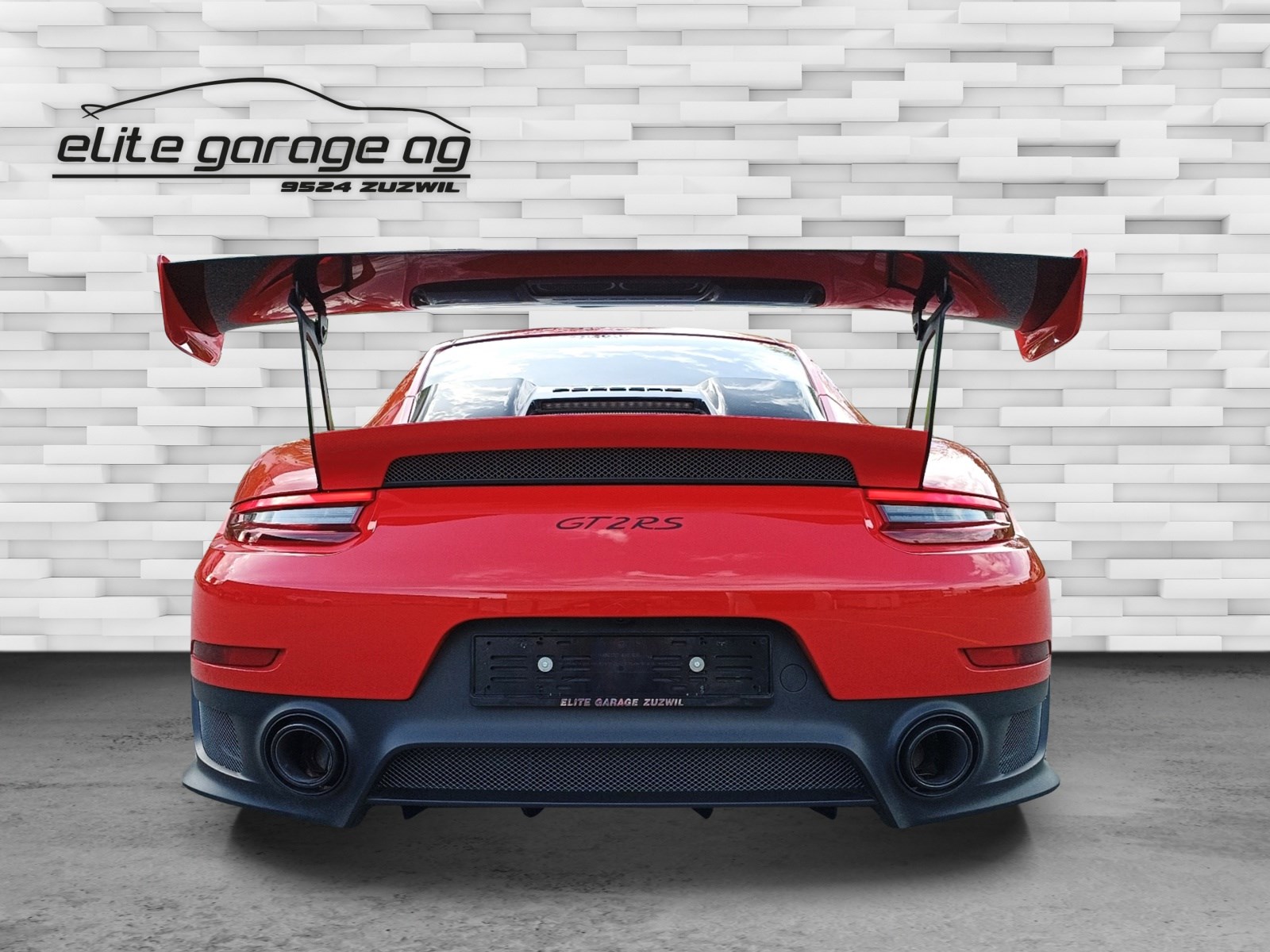 PORSCHE 911 GT2 RS PDK-image-6