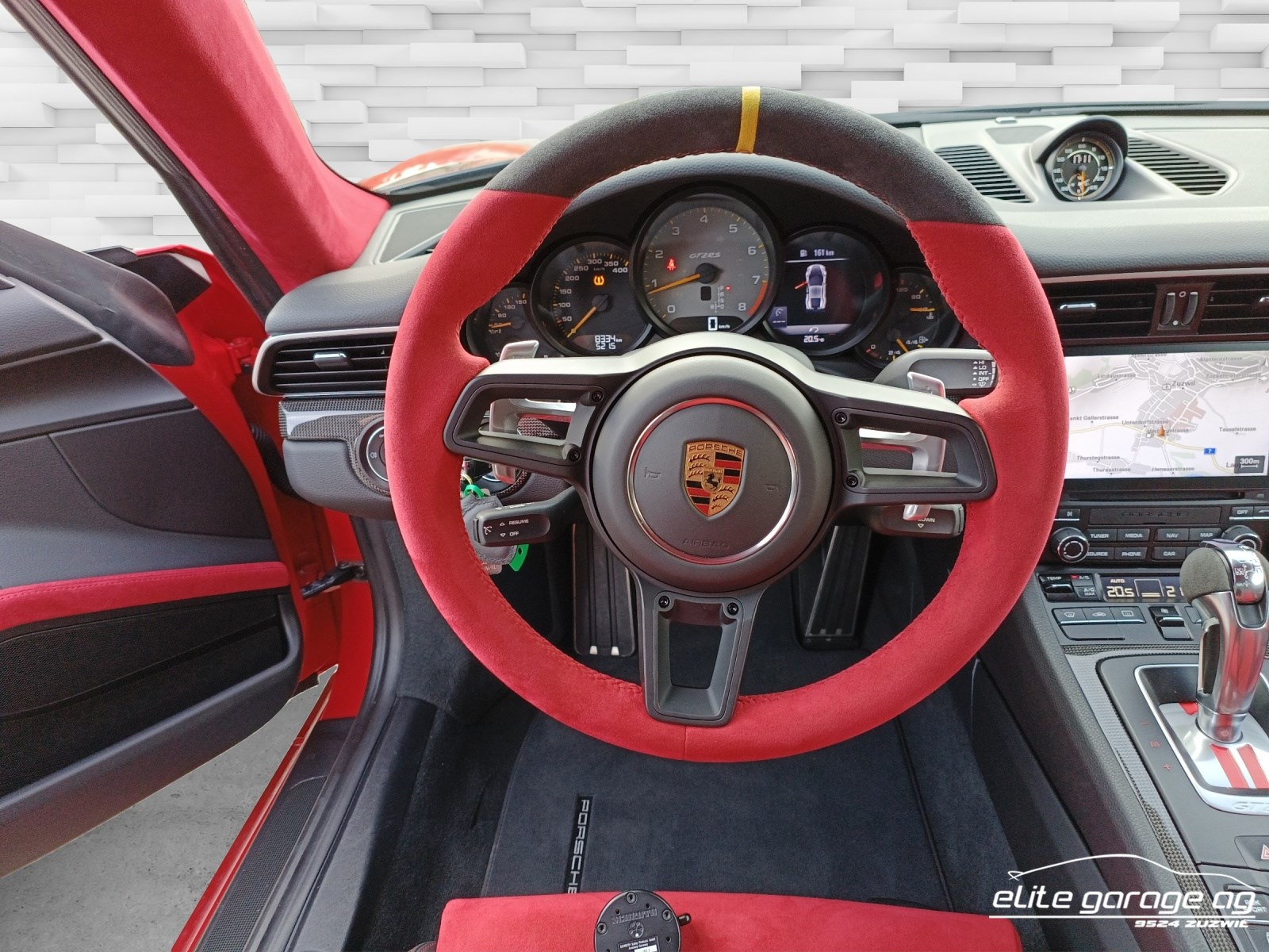 PORSCHE 911 GT2 RS PDK-image-9