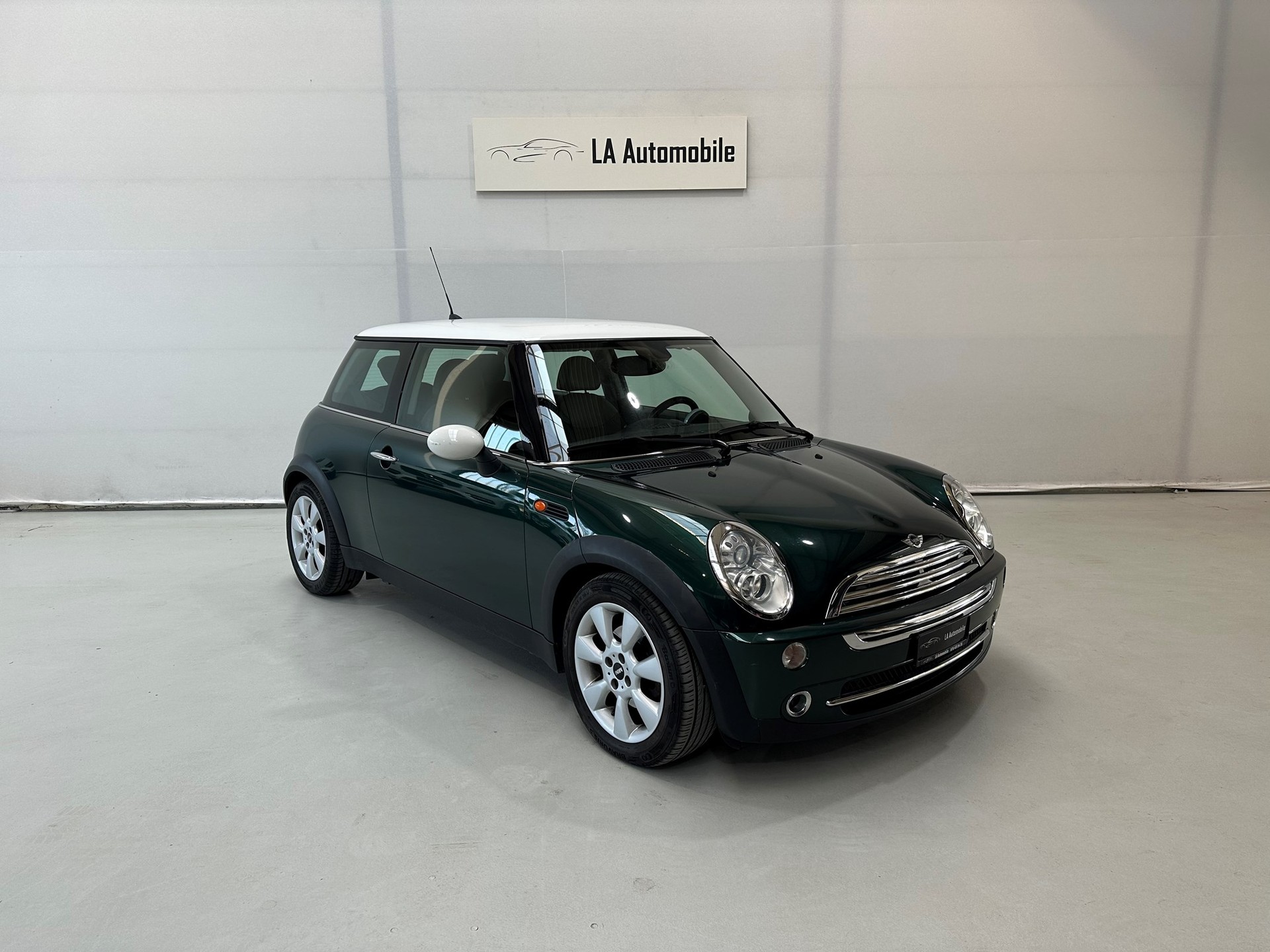 MINI Cooper-image-4