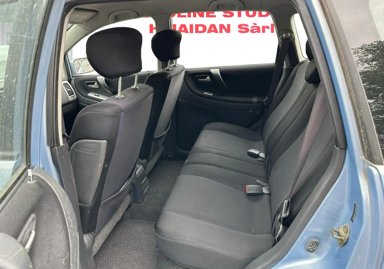 SUZUKI Liana 1.6 16V GL Top 4WD-image-9