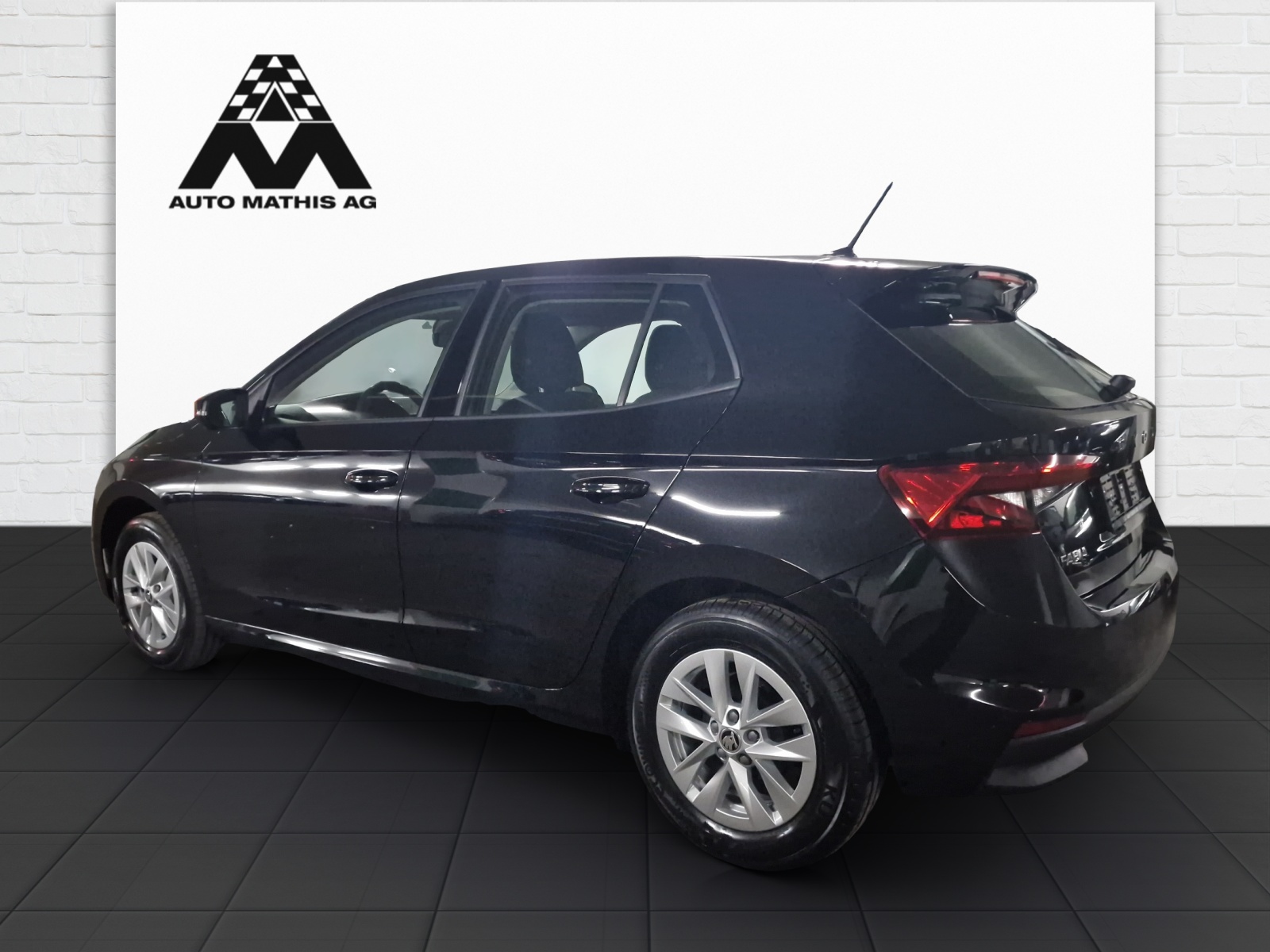 SKODA Fabia 1.0 MPI Selection-image-3