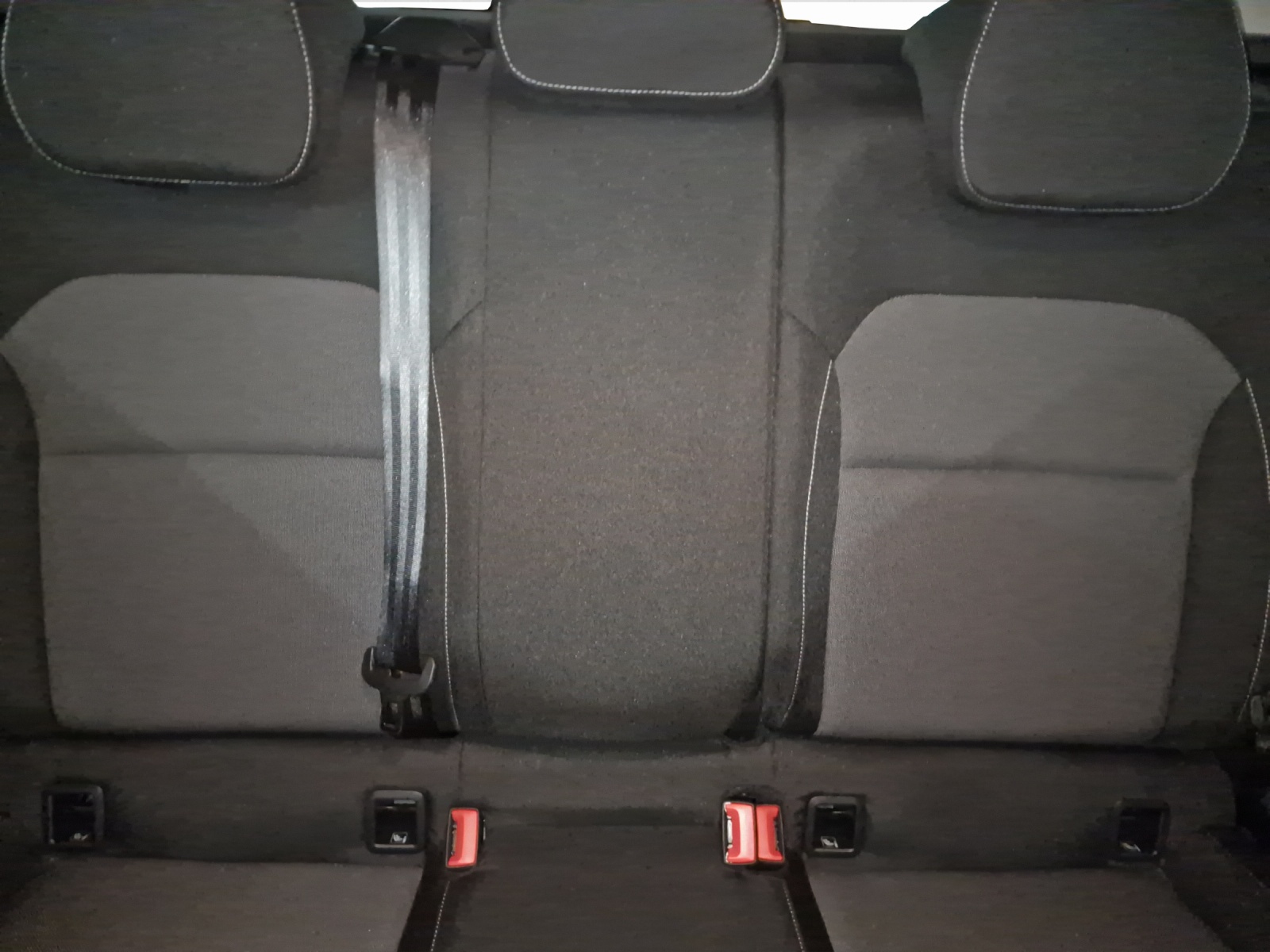 SKODA Fabia 1.0 MPI Selection-image-8