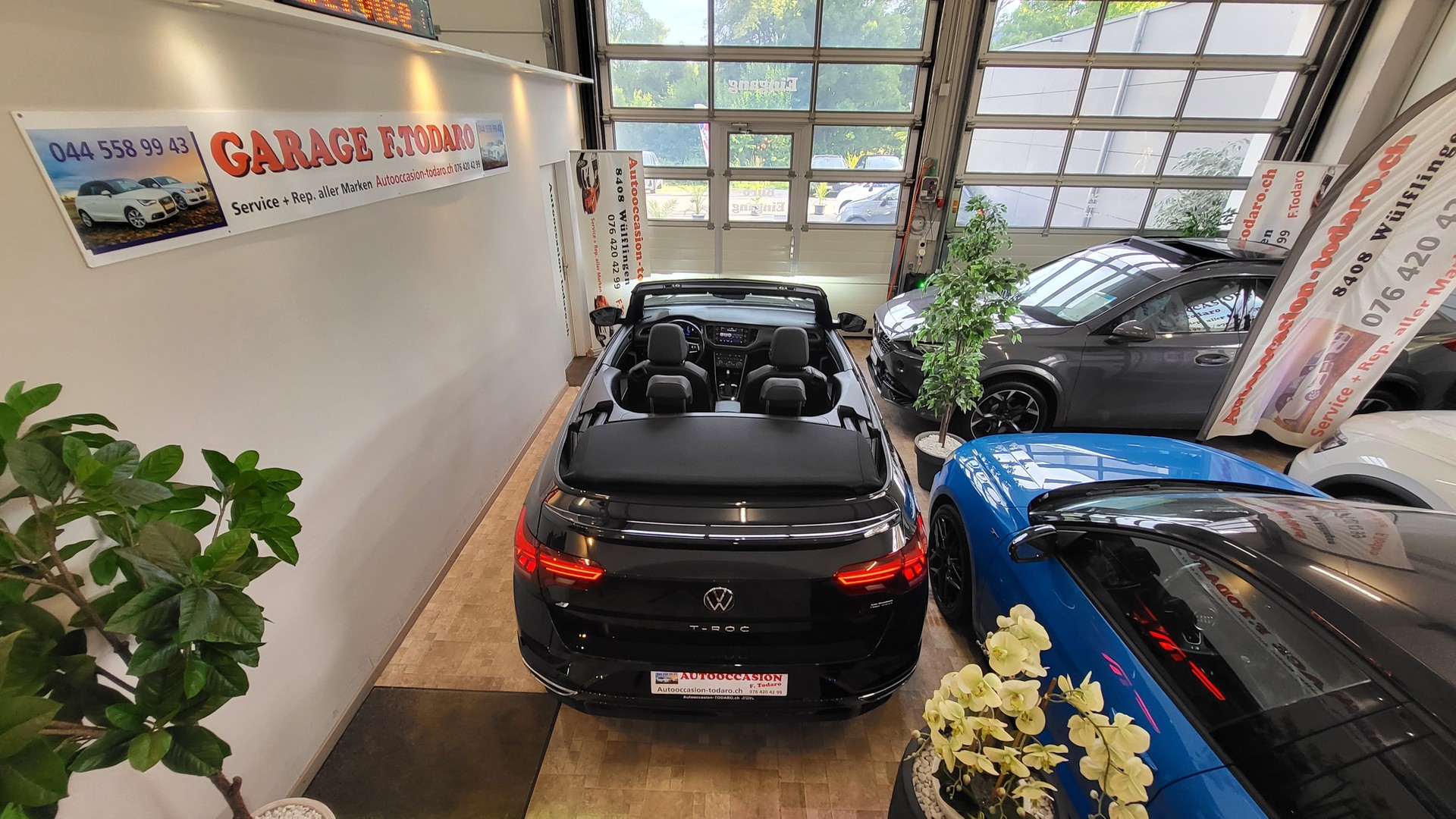 VW T-Roc Cabriolet 1.5 TSI EVO Black & White DSG-image-17