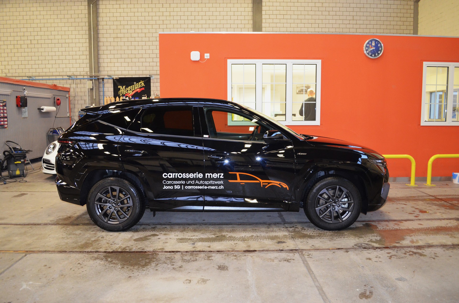 HYUNDAI Tucson 1.6 TGDI HEV N Line 4WD-image-3