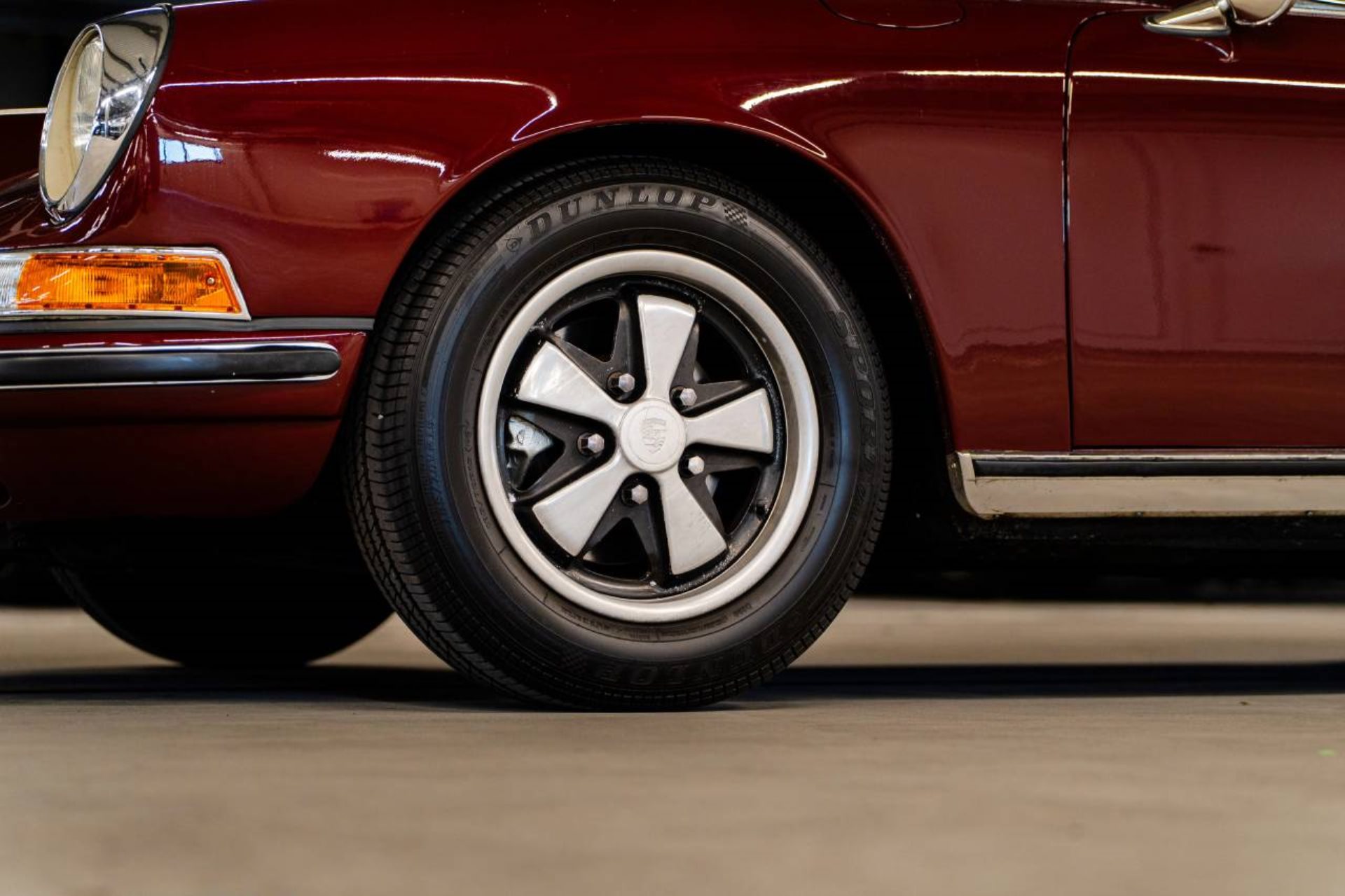 PORSCHE 911 L 2.0 Coupé-image-7