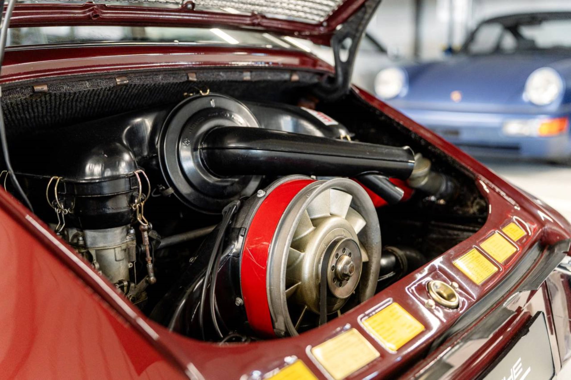 PORSCHE 911 L 2.0 Coupé-image-23