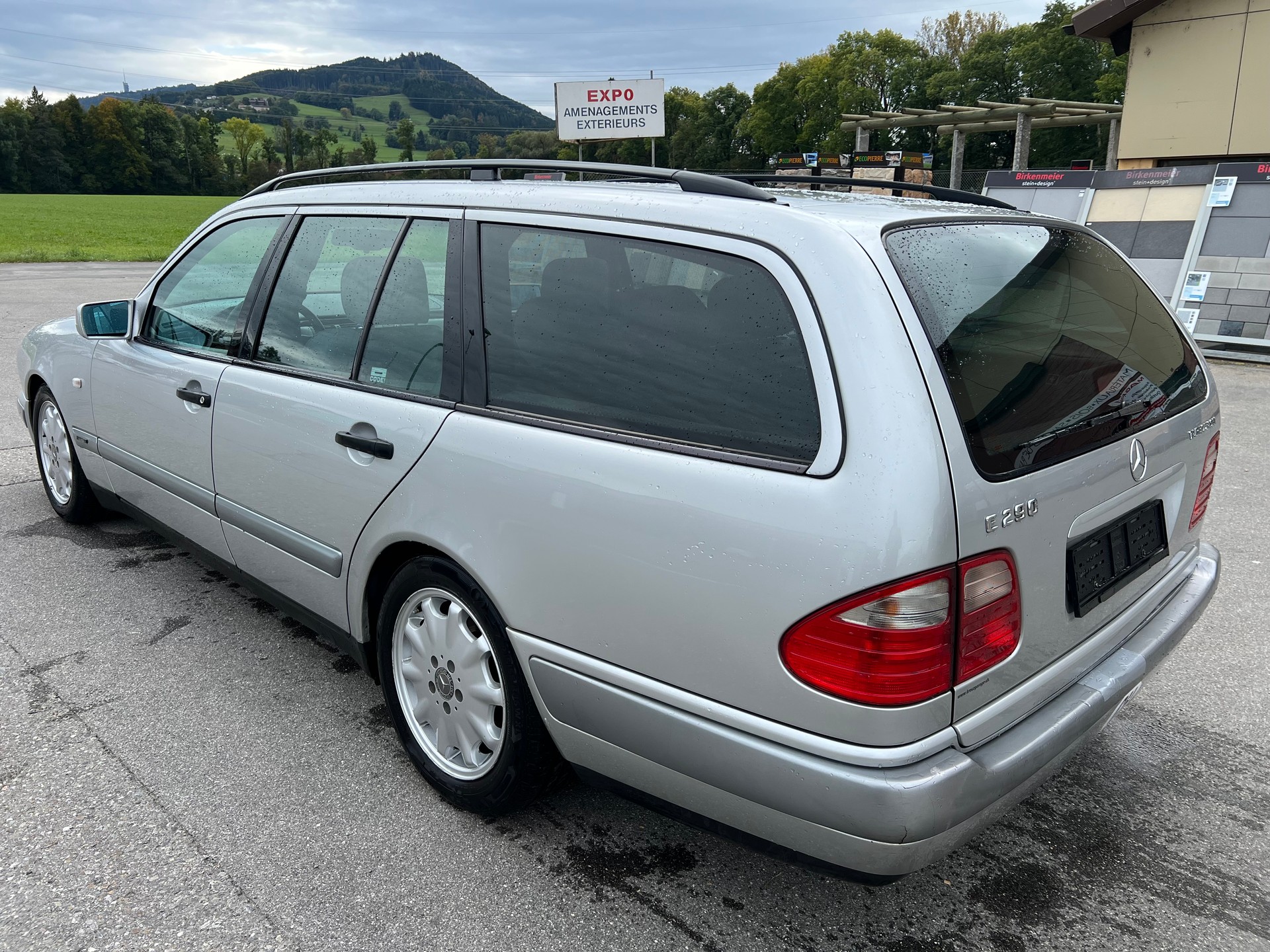 MERCEDES-BENZ E 290 TD Classic-image-1