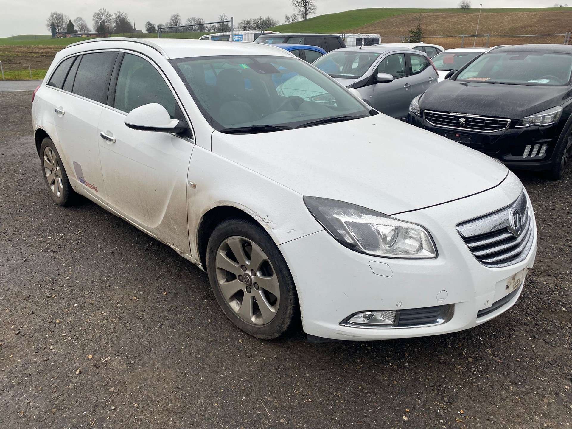 OPEL Insignia Sports Tourer 2.0 CDTI Edition Automatic-image-0