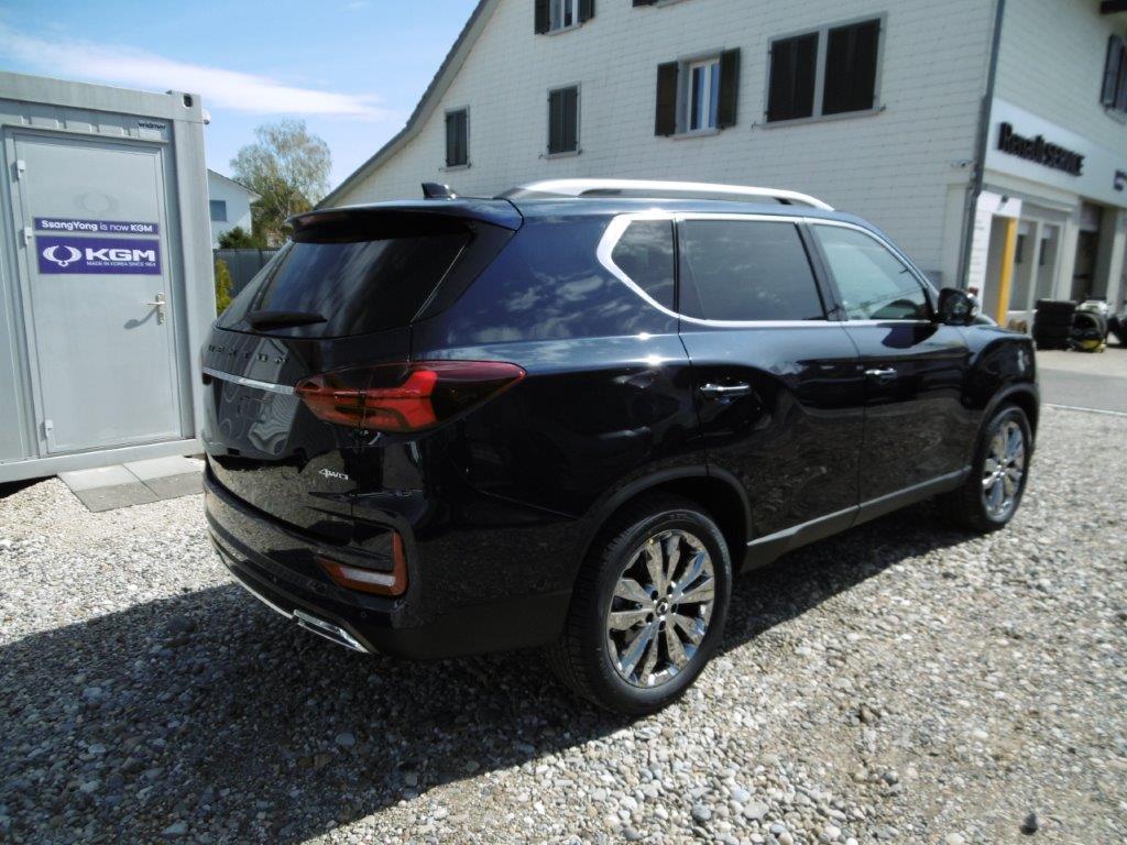 KGM-SsangYong Rexton RX 2.2 TD Sapphire-showroom-element-3