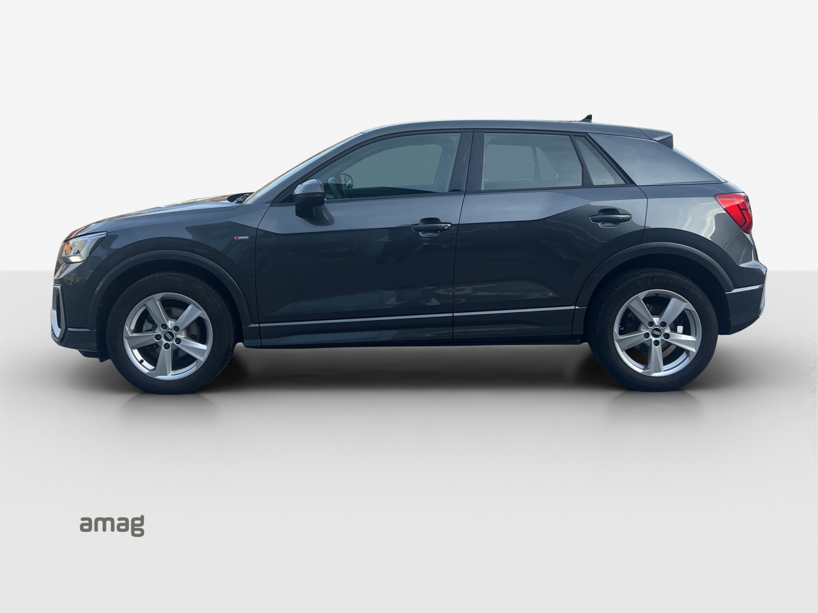 AUDI Q2 35 TFSI S line S-tronic-image-1