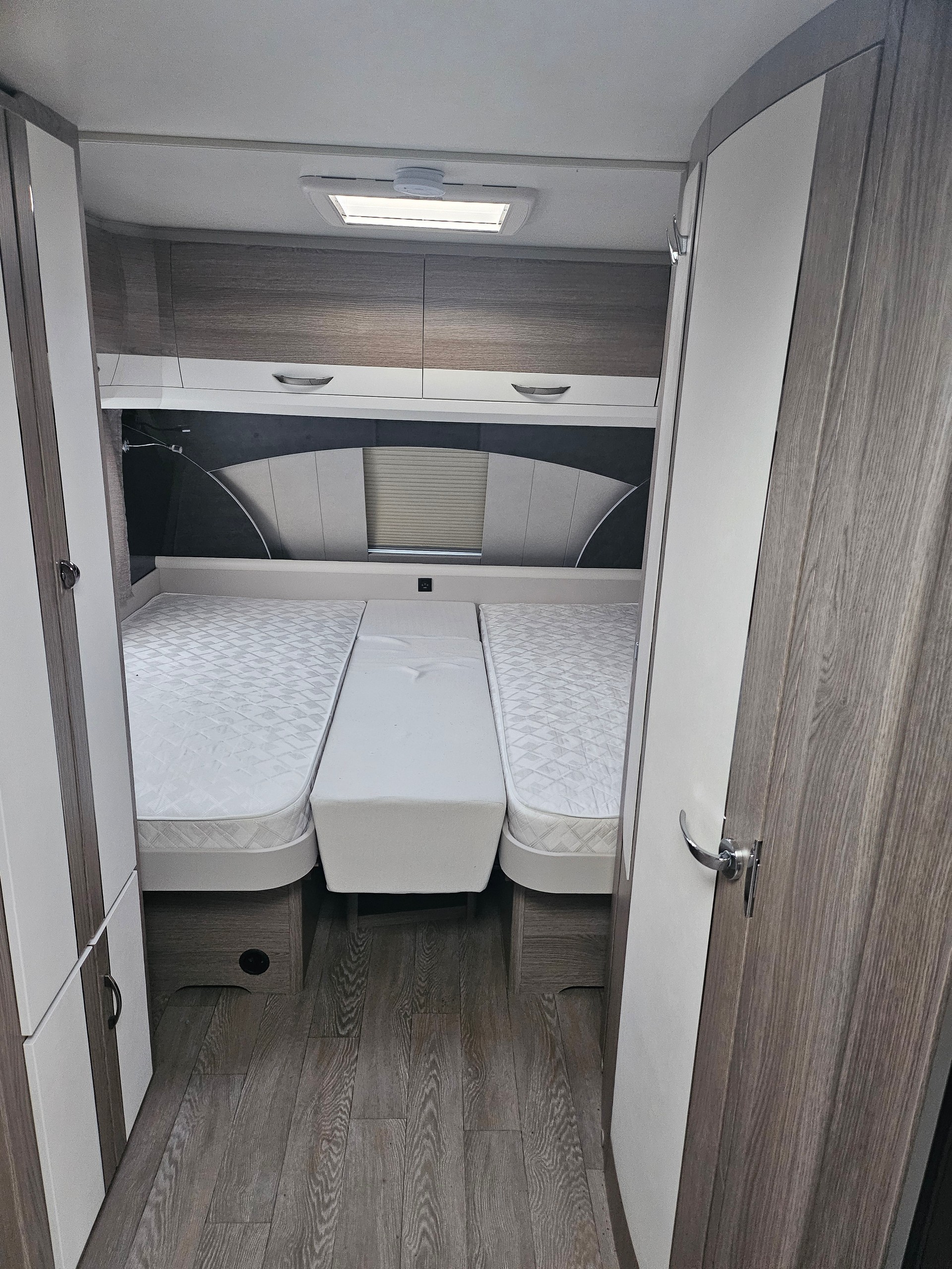HOBBY Prestige 560 UL-image-6