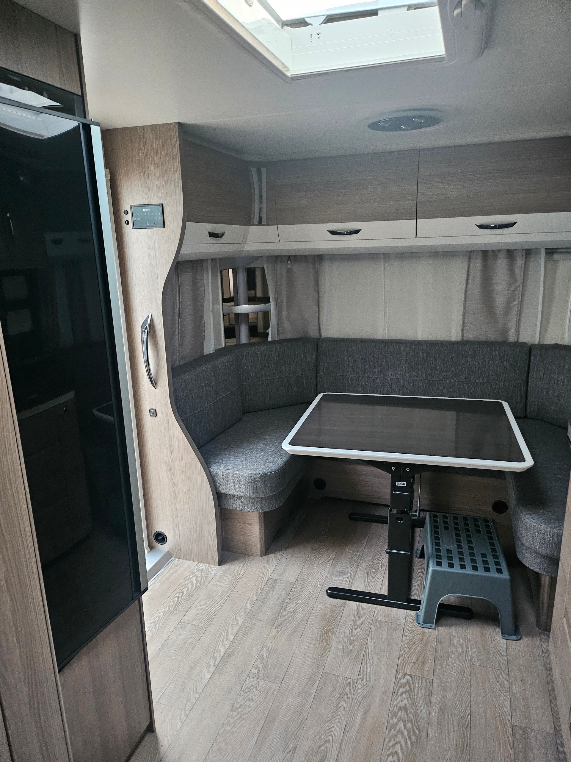 HOBBY Prestige 560 UL-image-12