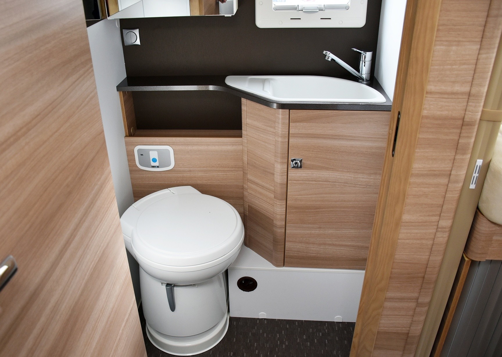 ADRIA CORAL PLUS S 670 SL 2,3 DIESEL FIAT DUCATO MJ 130-image-13