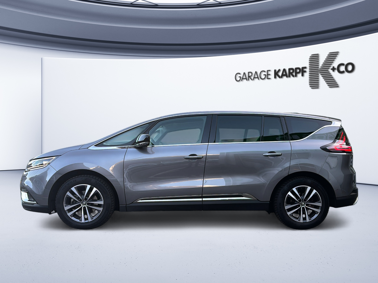 RENAULT Espace 2.0 dCi Techno EDC 6-image-1