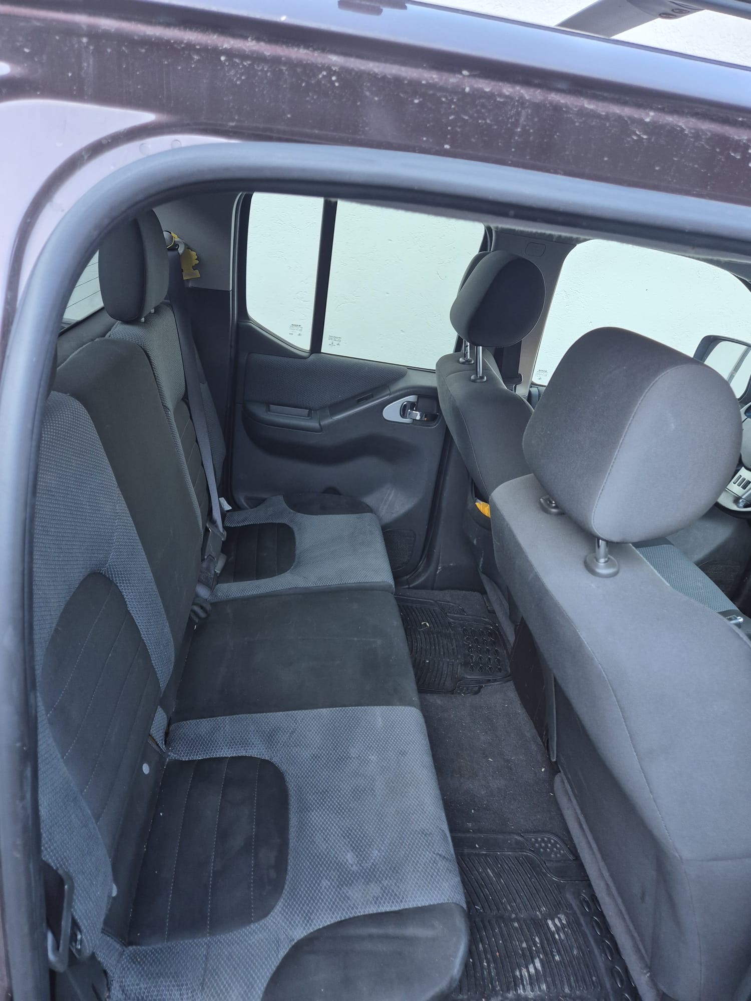 NISSAN Navara Double Cab XE 2.5 dCi 4WD-image-7