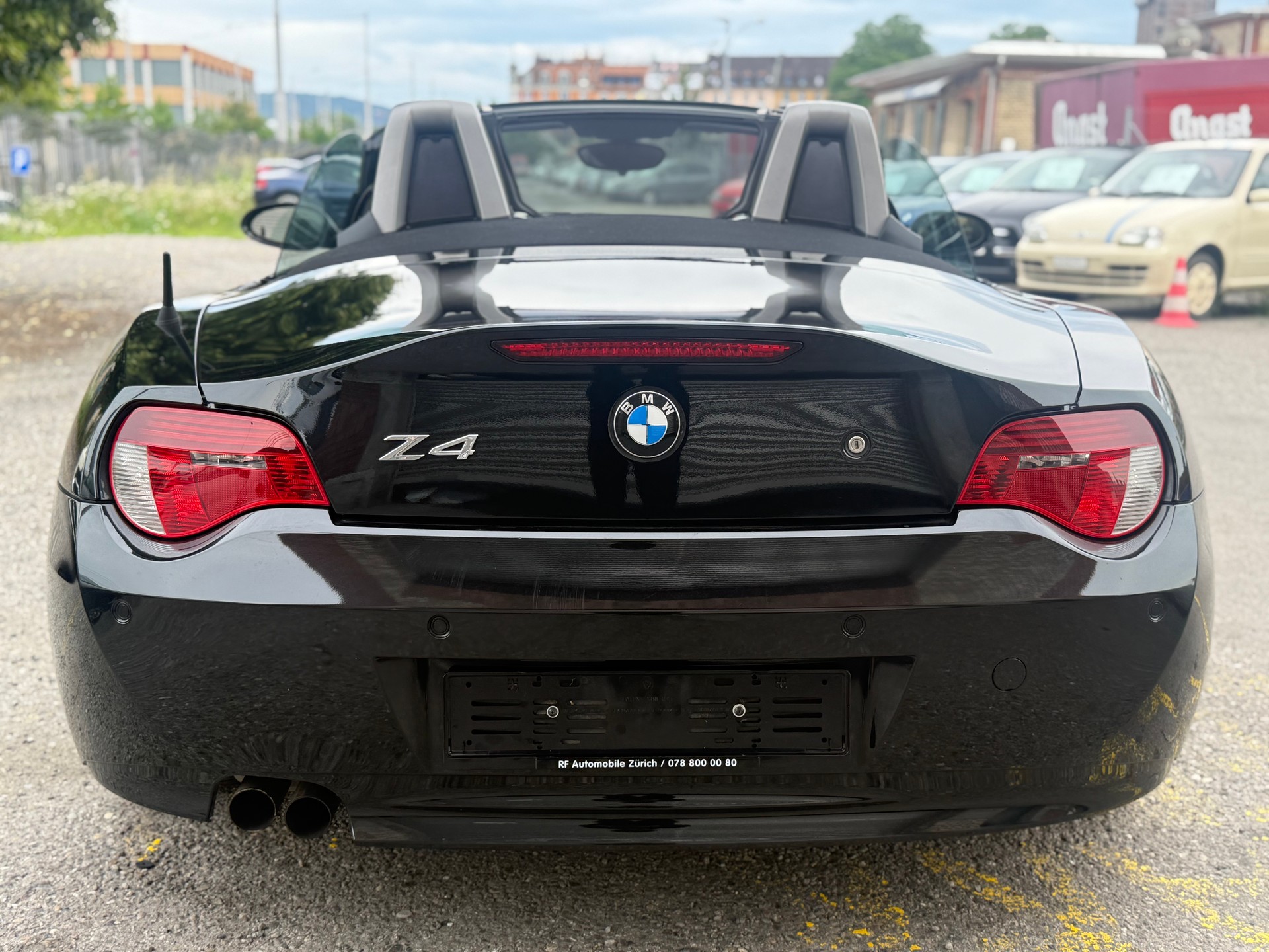 BMW Z4 2.5i Roadster-image-6