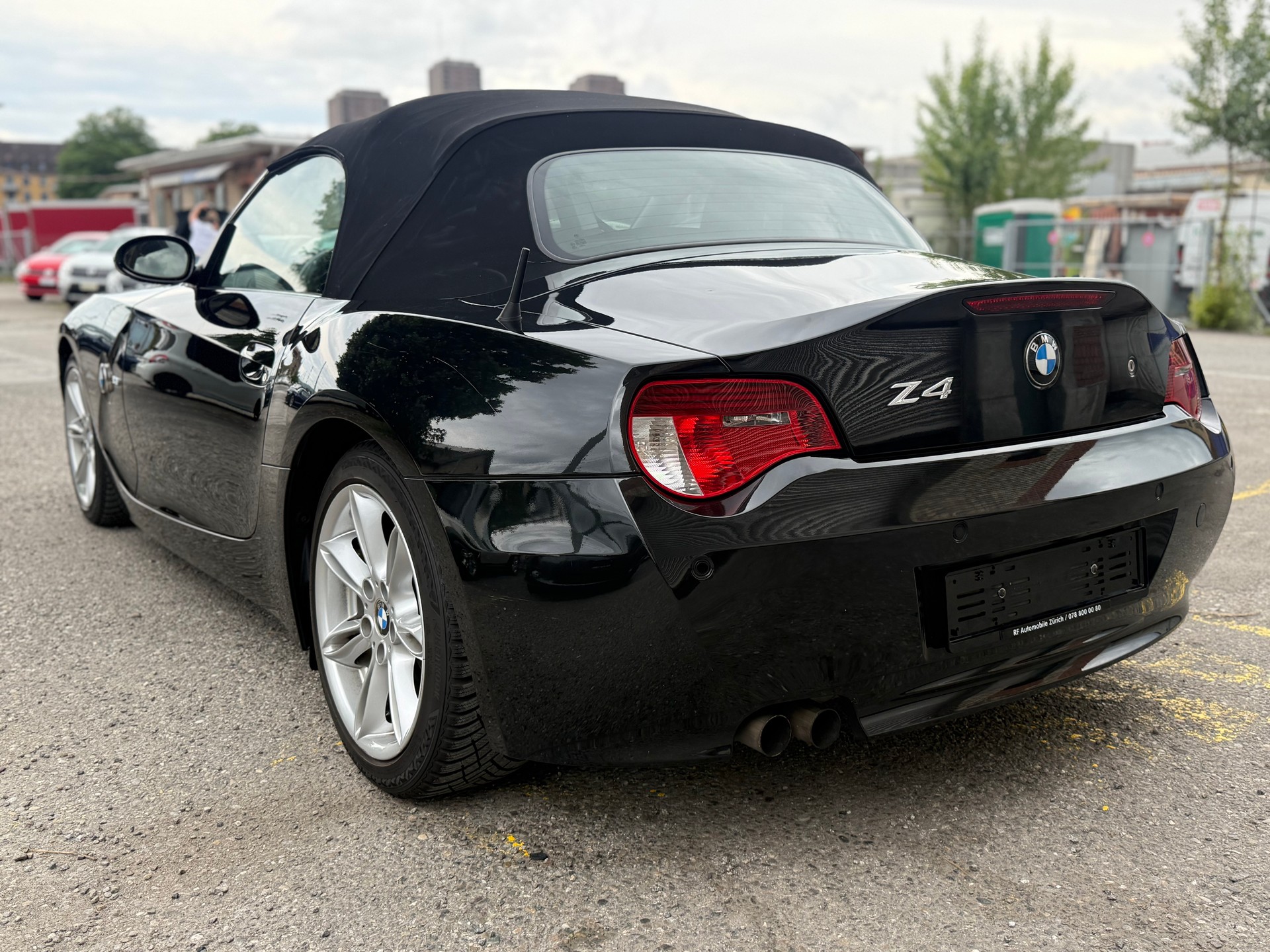 BMW Z4 2.5i Roadster-image-7