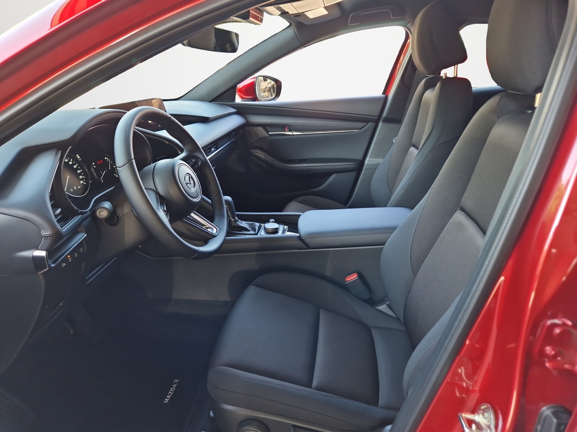 MAZDA 3 Hatchback SKYACTIV-G M Hybrid 140 Centre Line Automat-image-10