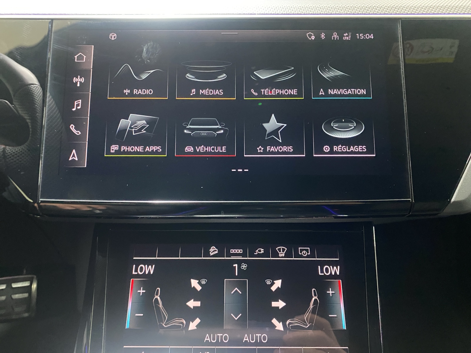 AUDI Q8 55 e-tron Black Edition quattro-image-15