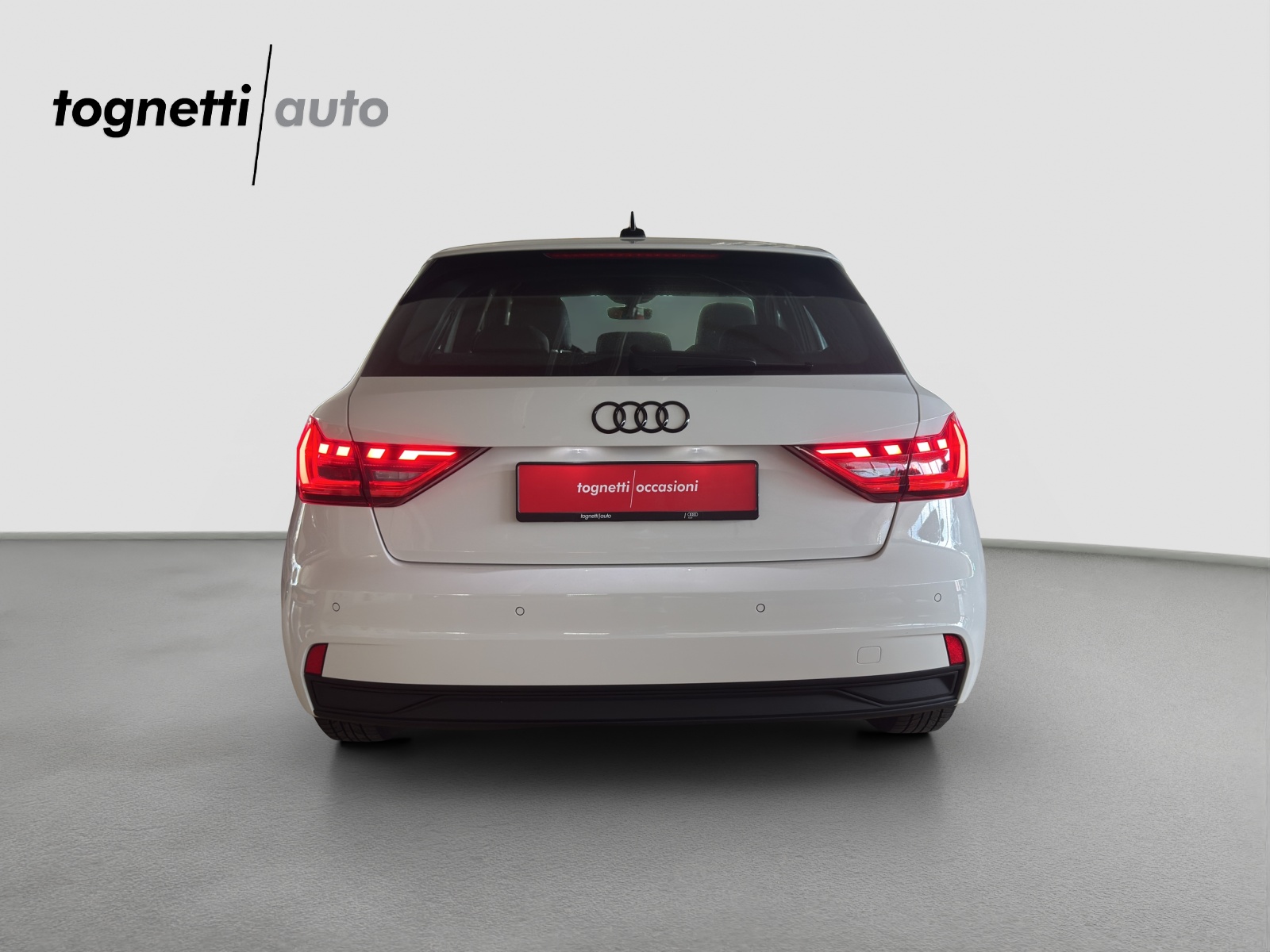 AUDI A1 Sportback 30 TFSI Attraction S-tronic-image-5