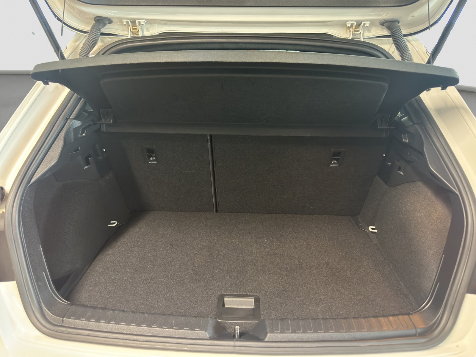 AUDI A1 Sportback 30 TFSI Attraction S-tronic-image-9