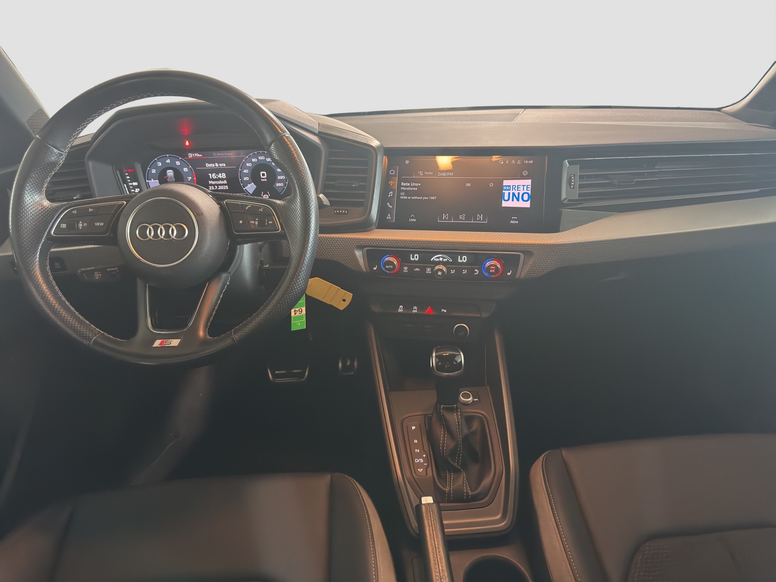 AUDI A1 Sportback 30 TFSI Attraction S-tronic-image-8