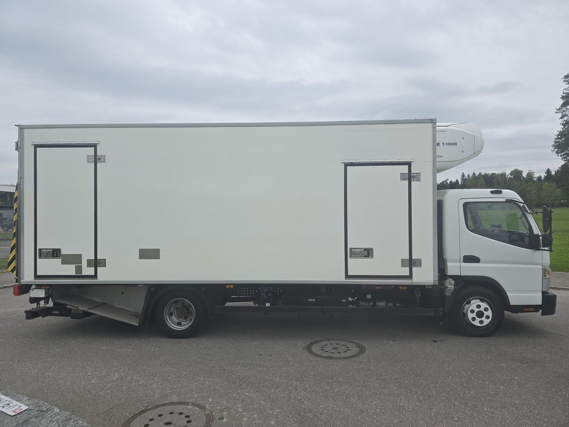 MITSUBISHI Fuso 9C18-image-1