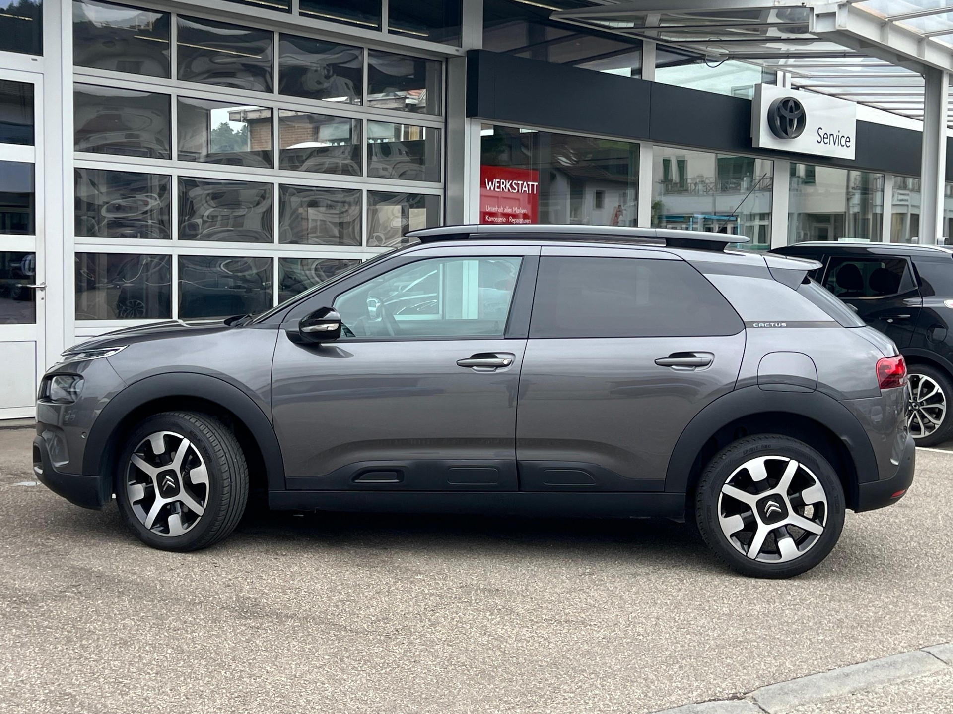 CITROEN C4 Cactus 1.5 BlueHDi 120 Shine-image-7