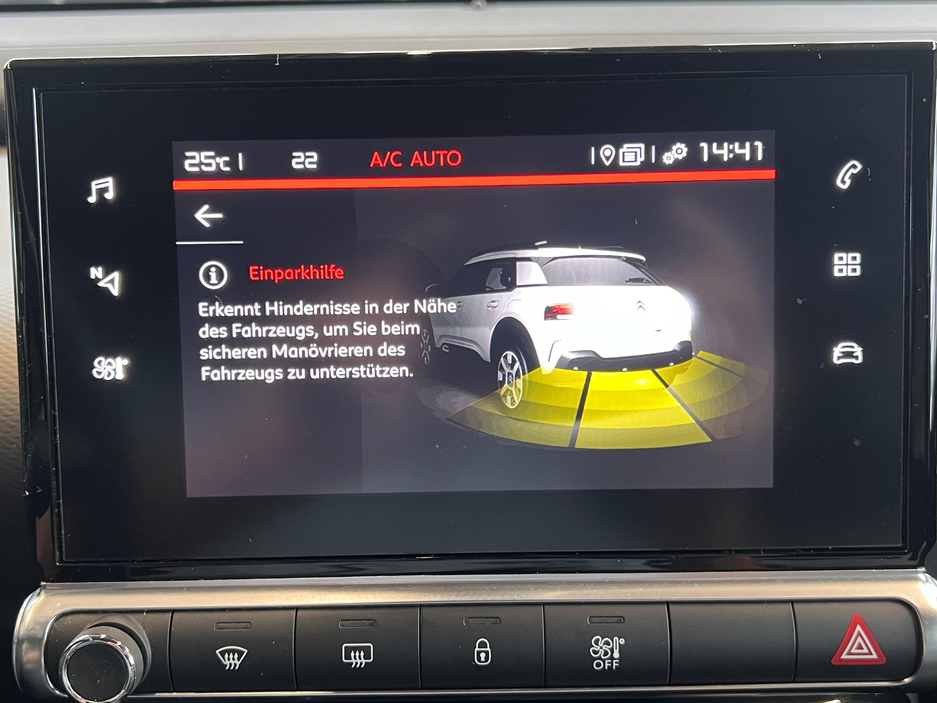 CITROEN C4 Cactus 1.5 BlueHDi 120 Shine-image-18